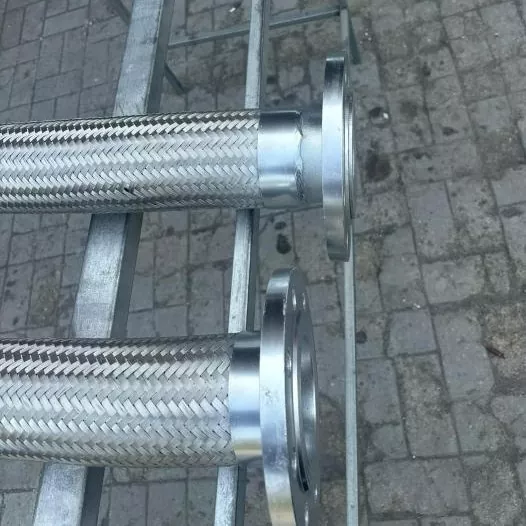 Vlnitá flexibilná kovová hadica
