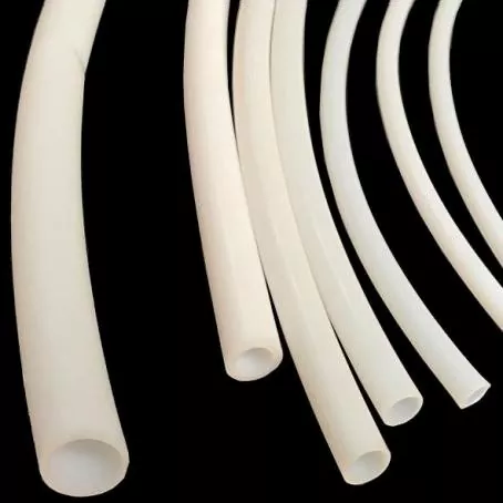 Hadička s hladkým vnútorným otvorom z čistého teflónu PTFE